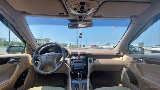 Mercedes C 240 2003, 290,000 km - 2.6 л - Bakı