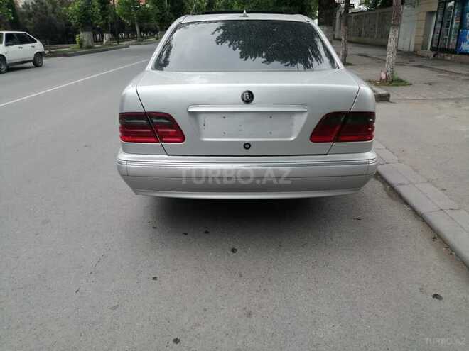 Mercedes E 240 1997, 100,000 km - 2.4 l - Ağdaş