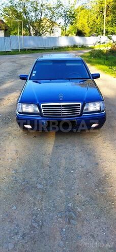 Mercedes C 220 1995, 285,000 km - 2.2 l - Masallı
