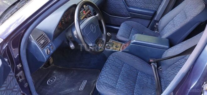 Mercedes C 220 1995, 285,000 km - 2.2 l - Masallı
