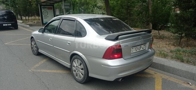 Opel Vectra 1999, 320,000 km - 1.8 l - Bakı