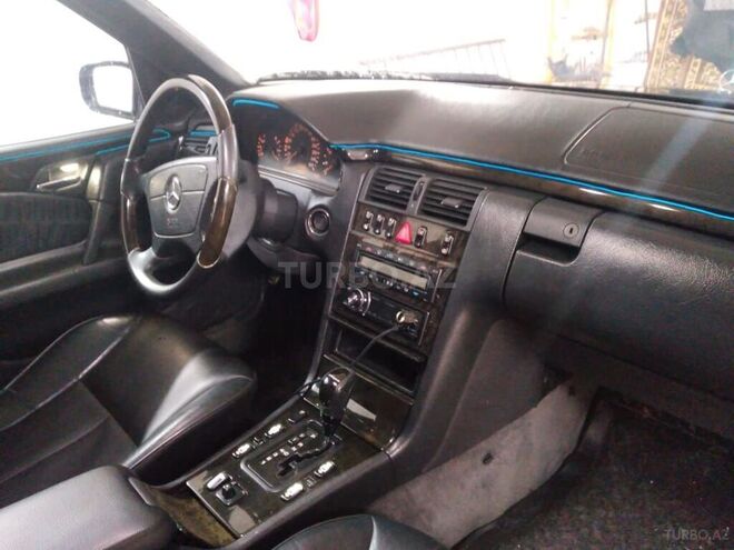 Mercedes E 300 1999, 598,890 km - 3.0 л - Bakı