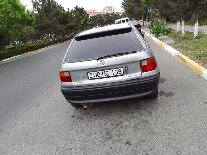 Opel Astra 1994, 365,214 km - 1.6 l - Bakı