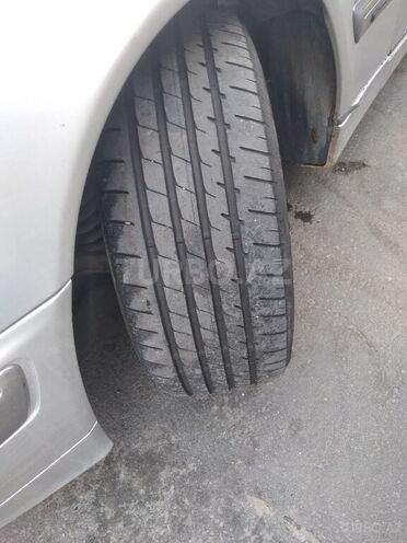 Mercedes E 320 2001, 380,000 km - 3.2 l - Bakı