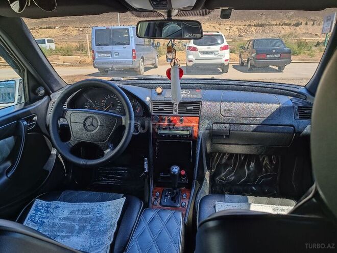Mercedes C 200 1998, 280,000 km - 2.0 l - Bakı