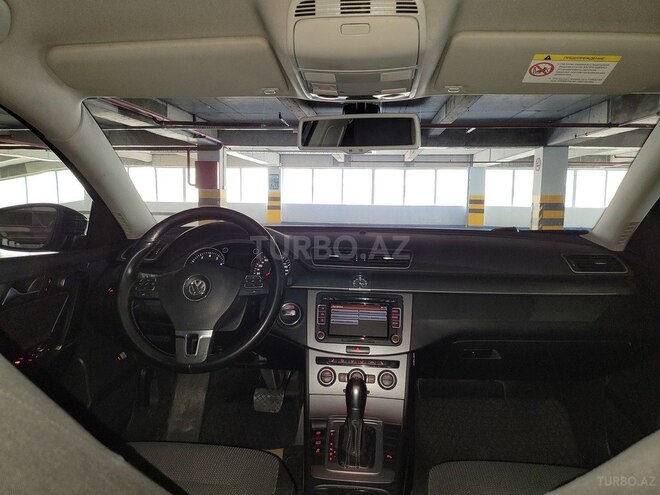Volkswagen Passat 2014, 153,000 km - 1.8 l - Bakı