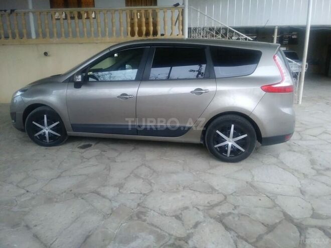 Renault Grand Scenic 2009, 310,000 km - 1.5 l - Bakı