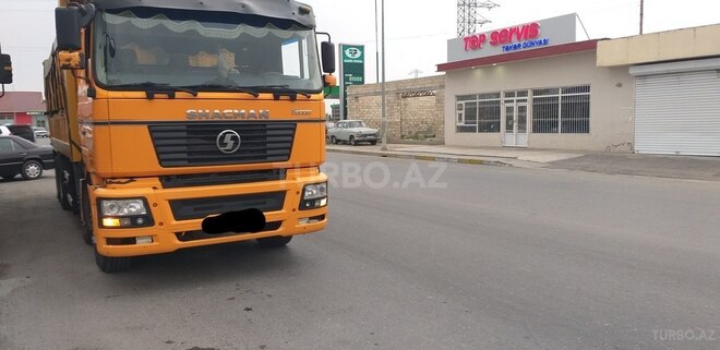 Shacman F2000 2012, 1,234,646 km - 9.0 l - Sabirabad