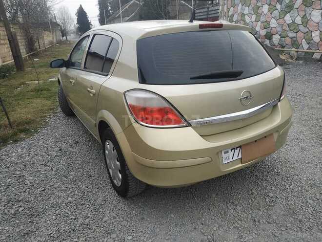 Opel Astra 2004, 200,800 km - 1.4 l - Bakı