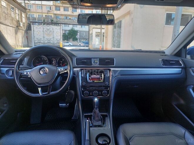 Volkswagen Passat 2016, 124,600 km - 2.0 l - Bakı