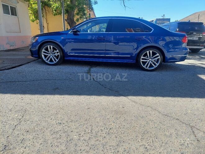 Volkswagen Passat 2016, 124,600 km - 2.0 l - Bakı