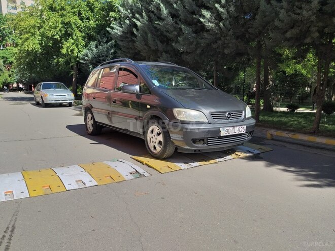 Opel Zafira 2001, 597,005 km - 2.2 l - Bakı