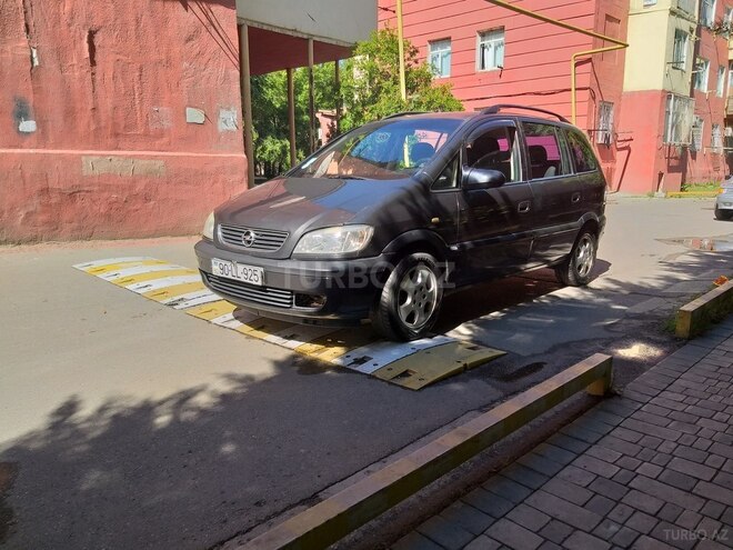 Opel Zafira 2001, 597,005 km - 2.2 l - Bakı