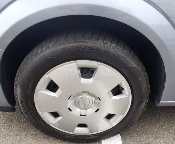 Opel Astra 2005, 158,000 km - 1.4 l - Bakı