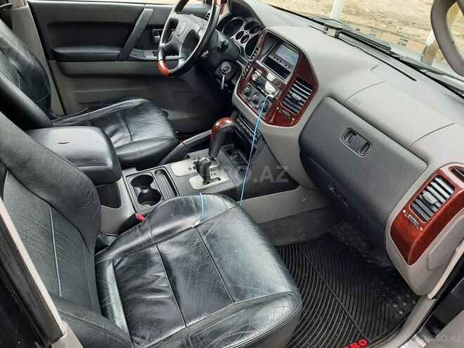 Mitsubishi Pajero 2006, 180,000 km - 3.0 l - Bakı