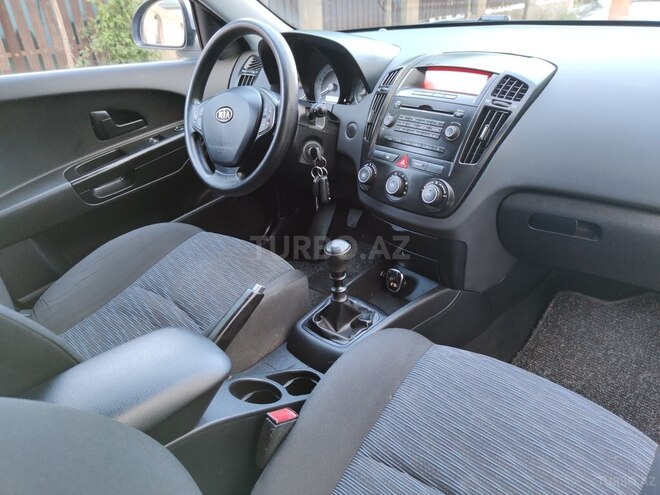 Kia Ceed 2009, 143,000 km - 1.4 l - Sumqayıt