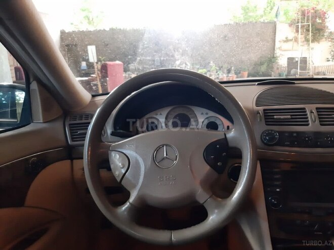 Mercedes E 270 2002, 257,000 km - 2.7 l - Şəmkir