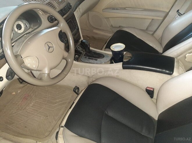 Mercedes E 270 2002, 257,000 km - 2.7 l - Şəmkir