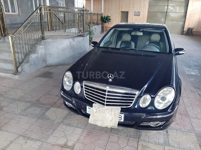 Mercedes E 270 2002, 257,000 km - 2.7 l - Şəmkir