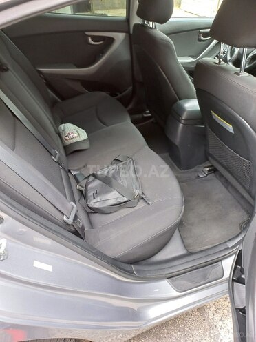 Hyundai Elantra 2015, 120,000 km - 1.8 l - Gəncə