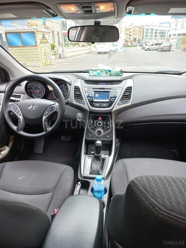 Hyundai Elantra 2015, 120,000 km - 1.8 l - Gəncə