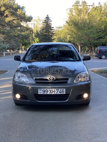 Toyota Corolla 2004, 211,000 km - 1.4 l - Sumqayıt