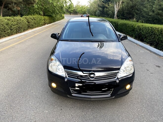 Opel Astra 2011, 179,000 km - 1.3 л - Bakı