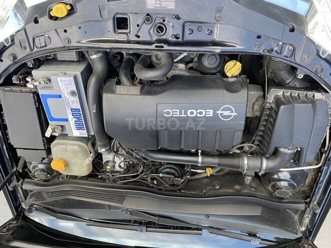 Opel Astra 2011, 179,000 km - 1.3 л - Bakı