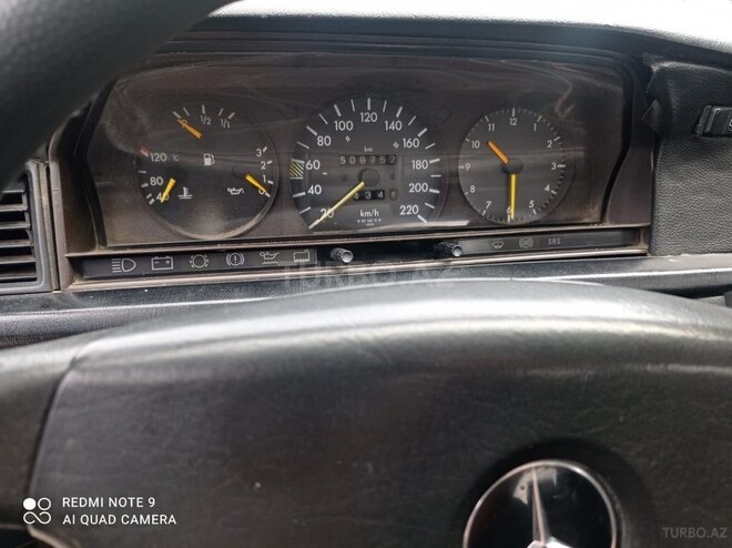 Mercedes 190 1991, 220,000 km - 1.8 l - Bakı