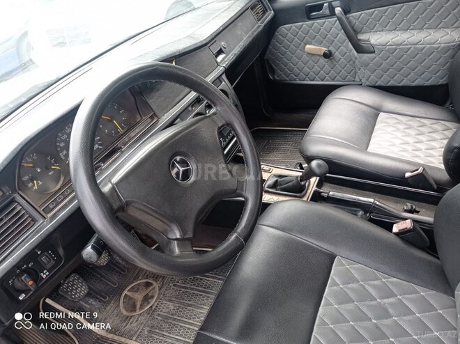 Mercedes 190 1991, 220,000 km - 1.8 l - Bakı