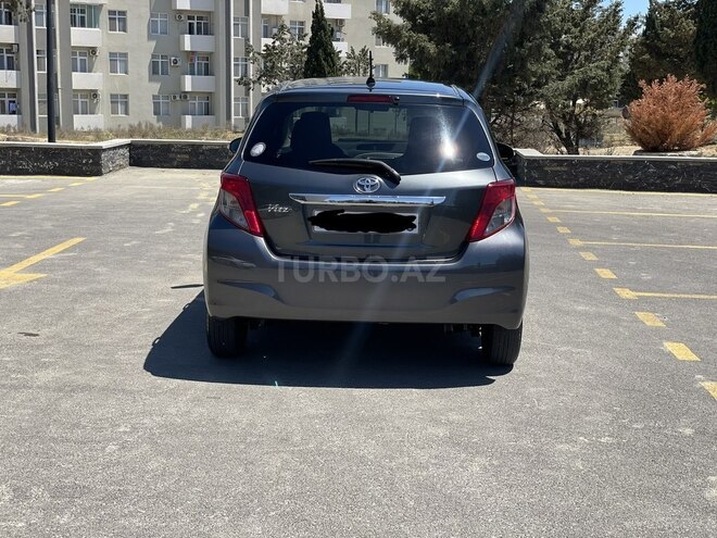 Toyota Vitz 2012, 85,000 km - 1.0 l - Bakı