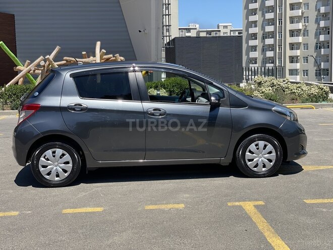 Toyota Vitz 2012, 85,000 km - 1.0 l - Bakı
