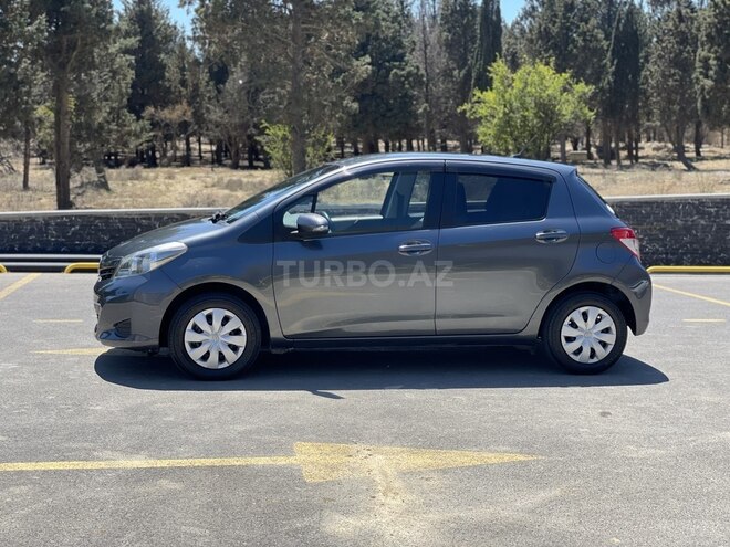 Toyota Vitz 2012, 85,000 km - 1.0 l - Bakı