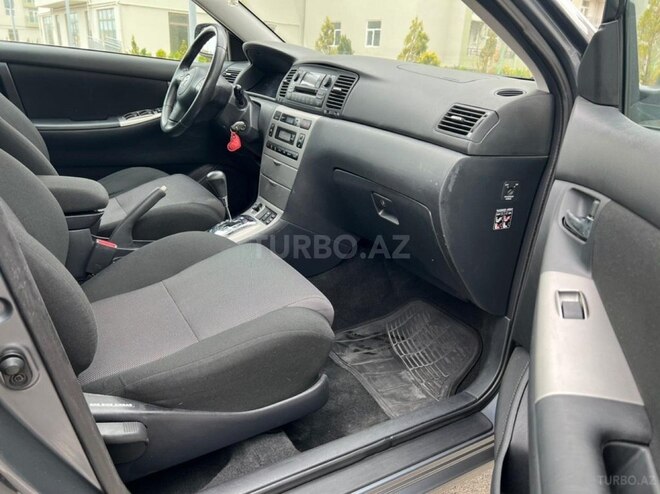 Toyota Corolla 2005, 232,000 km - 1.4 л - Bakı