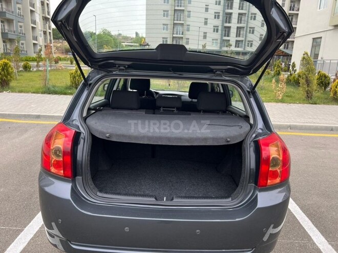 Toyota Corolla 2005, 232,000 km - 1.4 л - Bakı