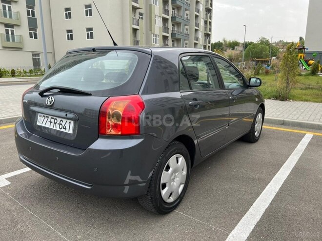 Toyota Corolla 2005, 232,000 km - 1.4 л - Bakı