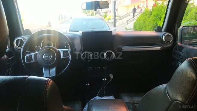 Jeep Wrangler 2011, 155,000 km - 3.8 l - Bakı