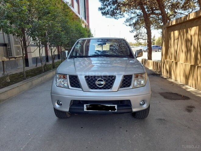 Nissan Navara 2008, 280,000 km - 2.5 л - Bakı
