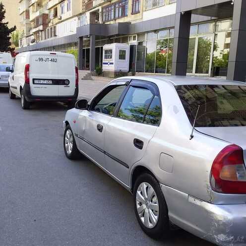 Hyundai Accent 2003, 250,000 km - 1.5 l - Bakı
