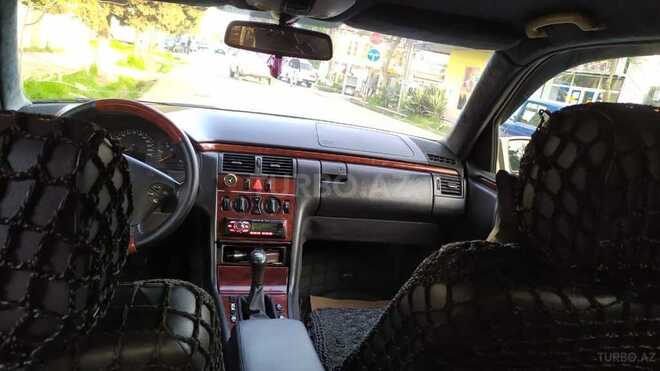 Mercedes E 220 1999, 500,000 km - 2.2 l - Lənkəran