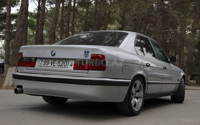 BMW 520 1992, 341,289 km - 2.0 l - Sumqayıt