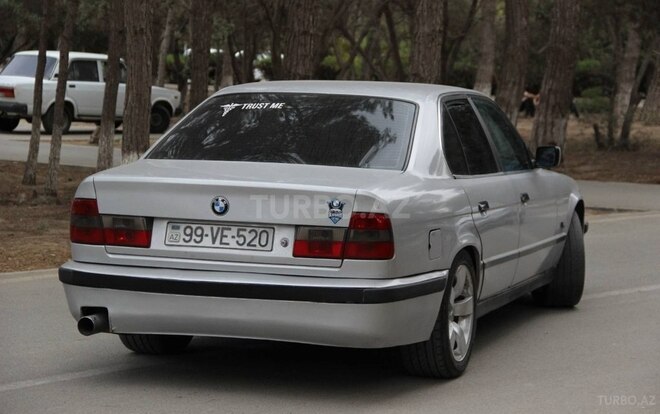 BMW 520 1992, 341,289 km - 2.0 l - Sumqayıt