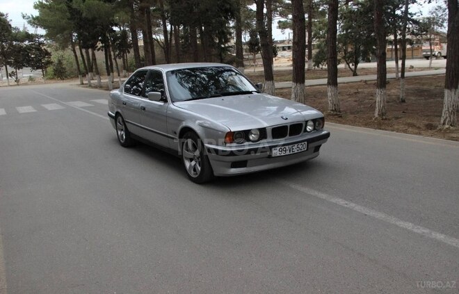 BMW 520 1992, 341,289 km - 2.0 l - Sumqayıt