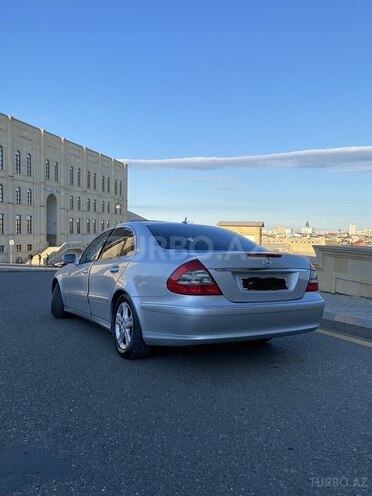 Mercedes E 220 2006, 382,000 km - 2.2 l - Bakı