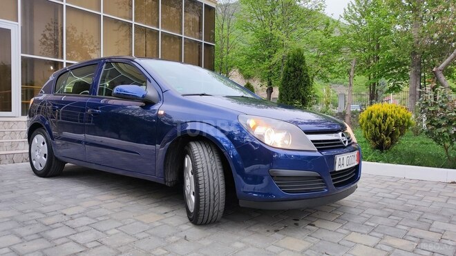 Opel Astra 2006, 198,500 km - 1.6 л - Qəbələ