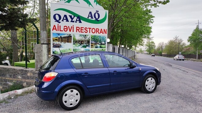 Opel Astra 2006, 198,500 km - 1.6 л - Qəbələ
