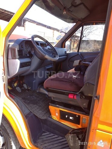 Mercedes Sprinter 312 1996, 595,000 km - 2.9 l - Zaqatala