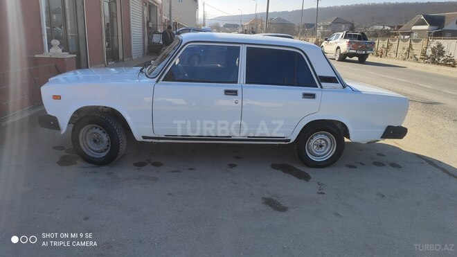 LADA (VAZ) 2107 2003, 100,000 km - 1.6 l - Qusar