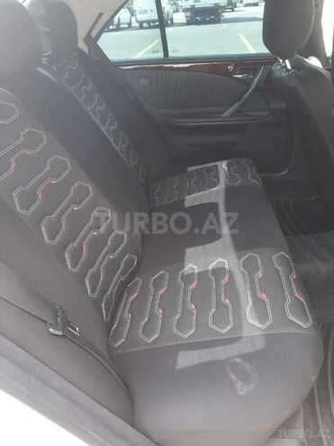 Mercedes E 240 2000, 520,000 km - 2.4 l - Bakı