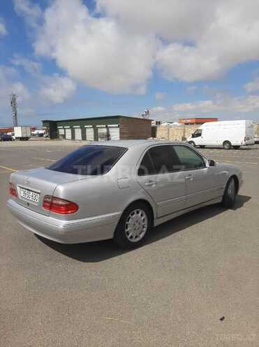 Mercedes E 240 2000, 520,000 km - 2.4 l - Bakı